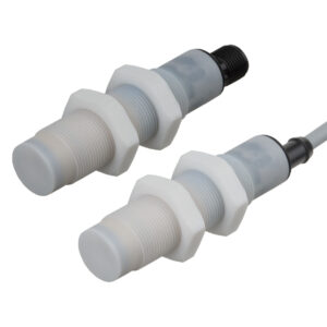 Sensor Capacitivo C18FT-BP-2EIO Datasensing — M18 DC, conector, IO-Link, Shield