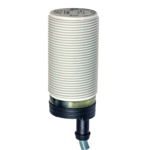 Sensor Capacitivo C30P/BN-1A Datasensing — M30 plástico blindado DC 16 mm NPN NO+NC cabo 2m axial