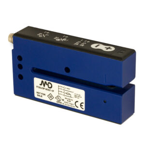 Sensor de Rótulos FC8U/0B-M307-1F Datasensing — Slot sensor for rótulos detection 3 mm width   69 mm depth Ultrasonic emission  PNPNP+NPNPN M8 4P