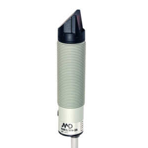 Sensor Fotoelétrico FARN/BP-2A Datasensing — M18 90° polarizado 2,5 m ajustável PNP NO+NC plástico cabo 2m axial