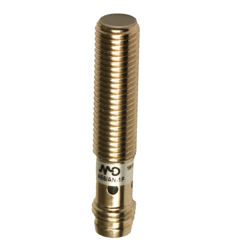 Sensor Indutivo AE6/AP-1F4W Datasensing — M8 curto blindado NO/PNP conector M8, corpo AISI303